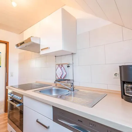 Zum Seeblick شقة أونينغين