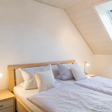 Zum Seeblick شقة أونينغين